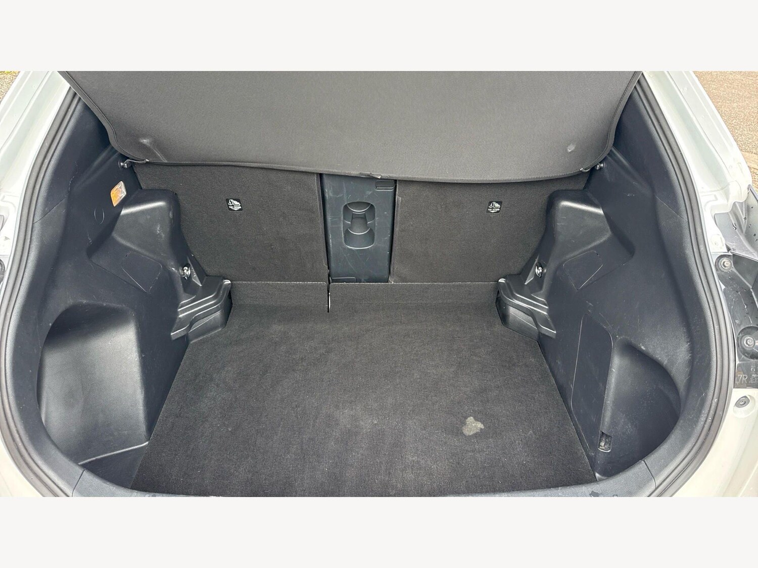 Used Toyota Yaris Cross for sale - 77925207: Photo 16