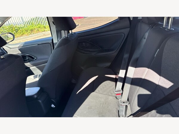 Used Toyota Yaris 2024 for sale - 76226851: Photo 15