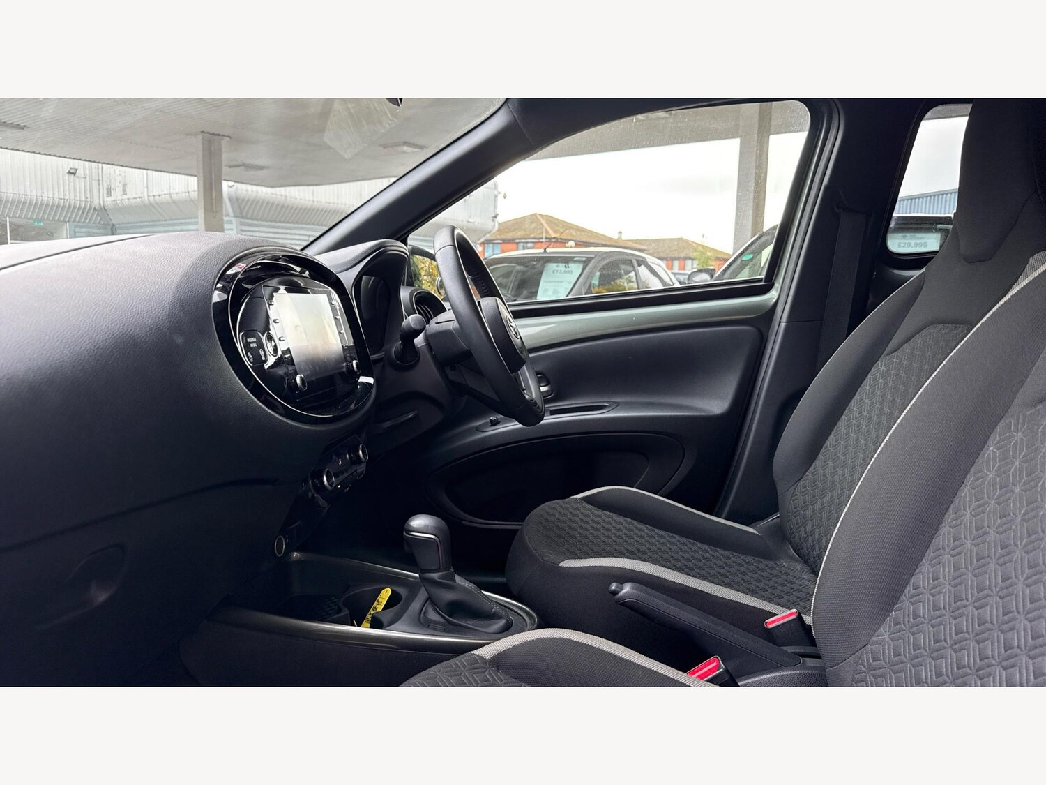 Used Toyota Aygo X 2023 for sale - 77254609: Photo 12