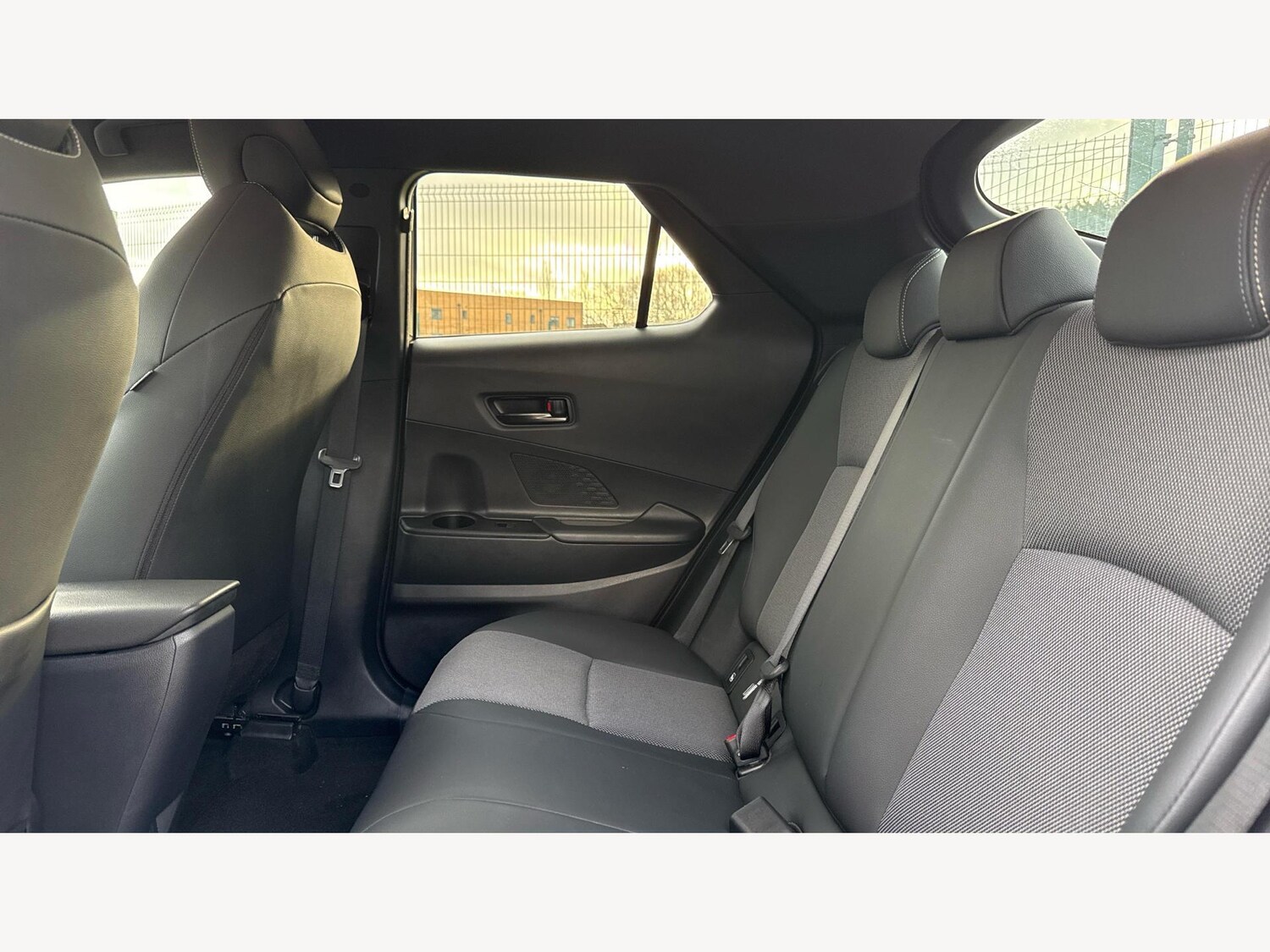 Used Toyota C-HR for sale - 77625990: Photo 15