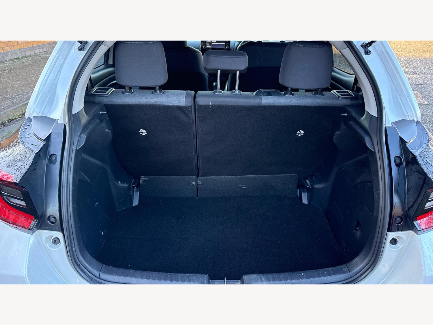 Used Toyota Yaris 2023 for sale - 77074173: Photo 16