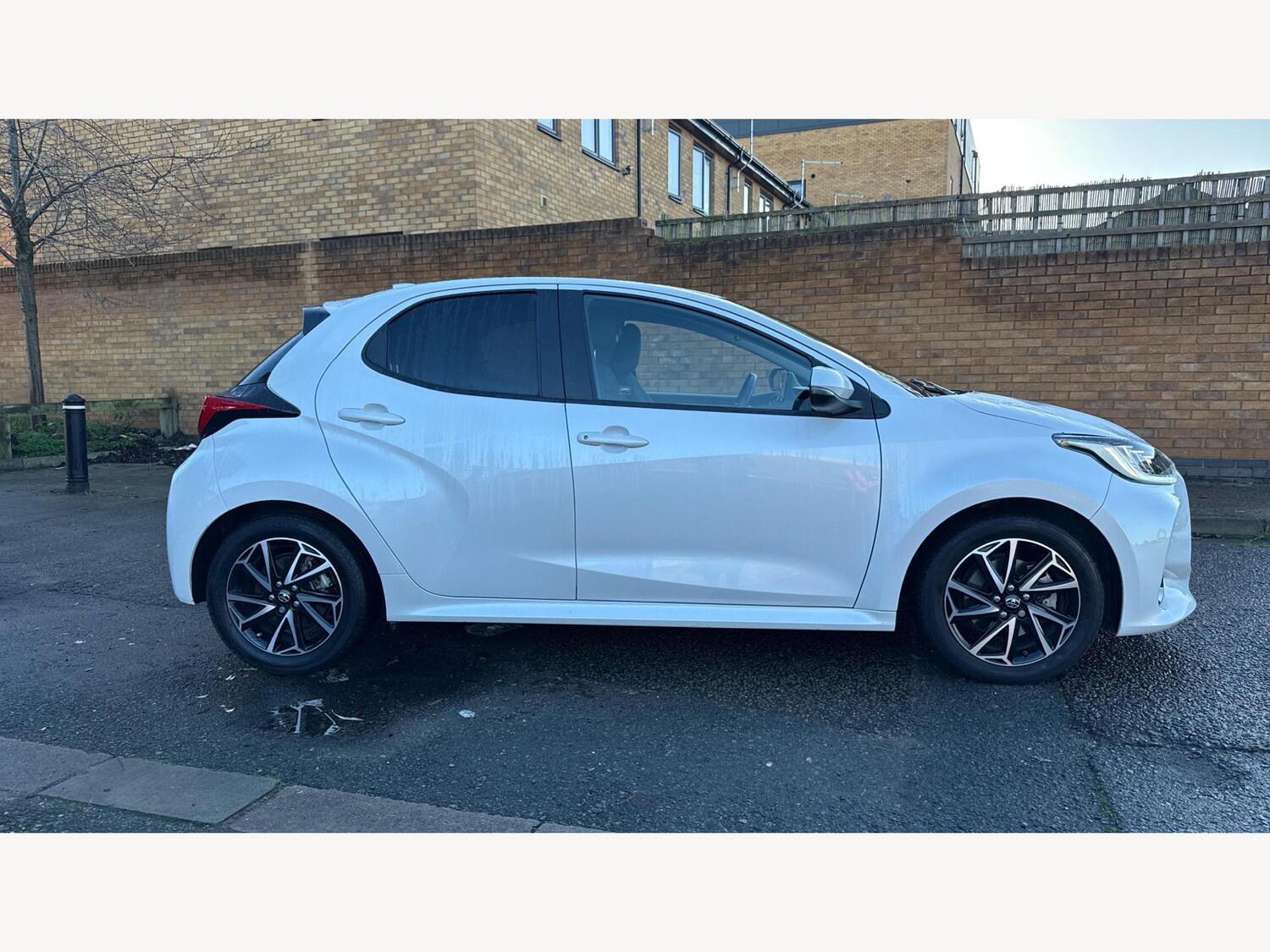 Used Toyota Yaris 2023 for sale - 77074173: Photo 18