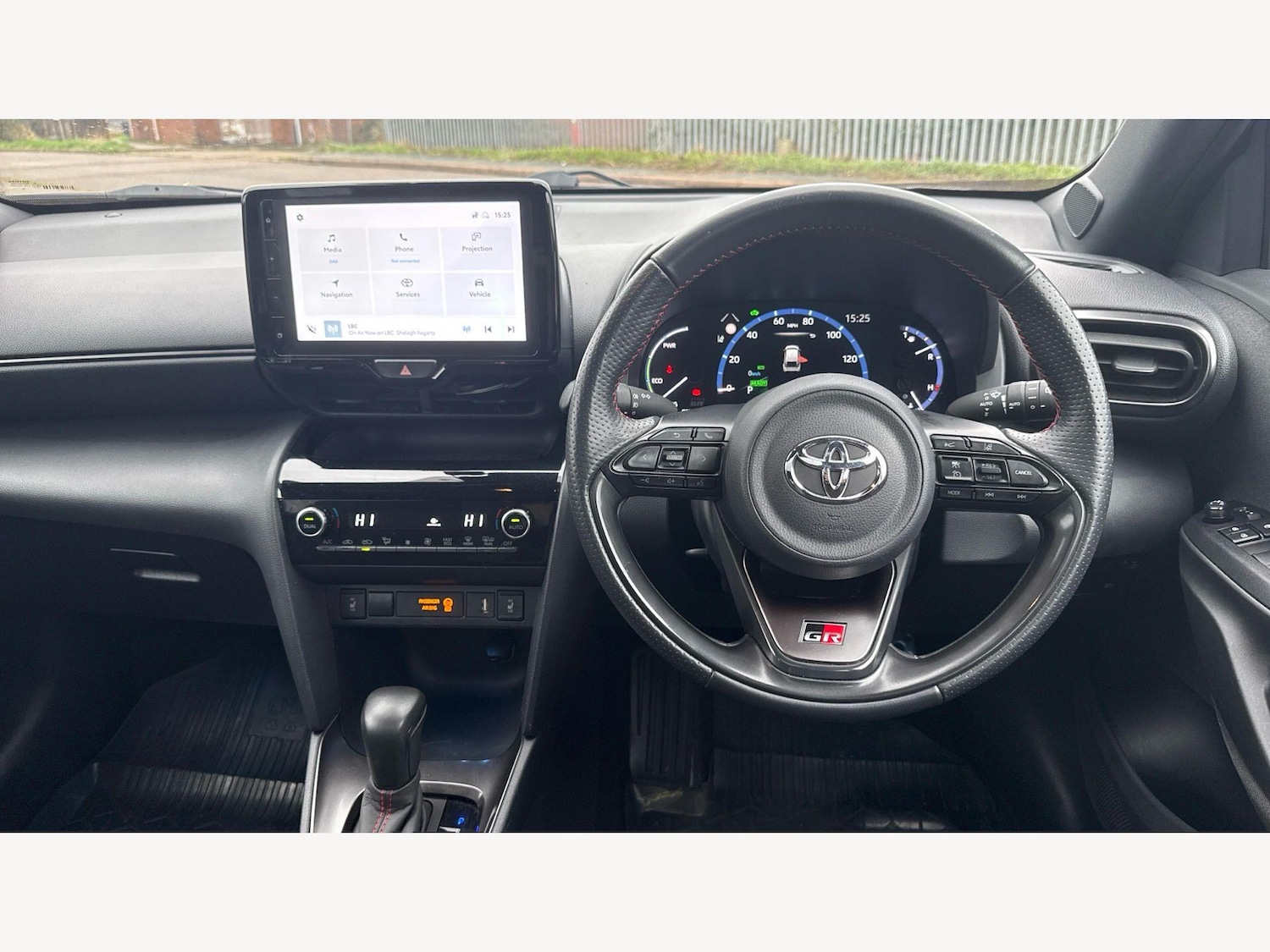 Used Toyota Yaris Cross for sale - 77909619: Photo 8