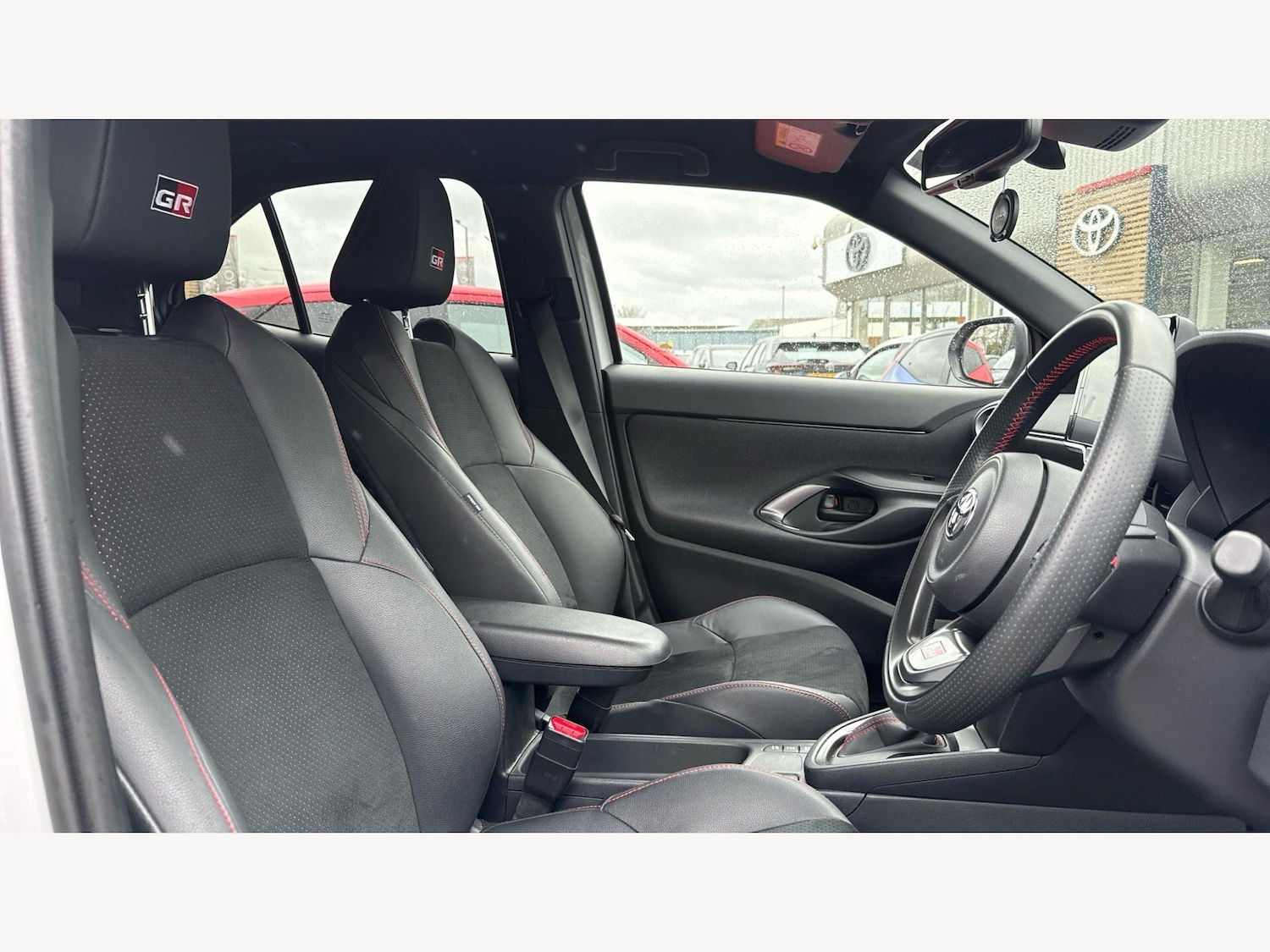 Used Toyota Yaris Cross 2023 for sale - 78063048: Photo 13