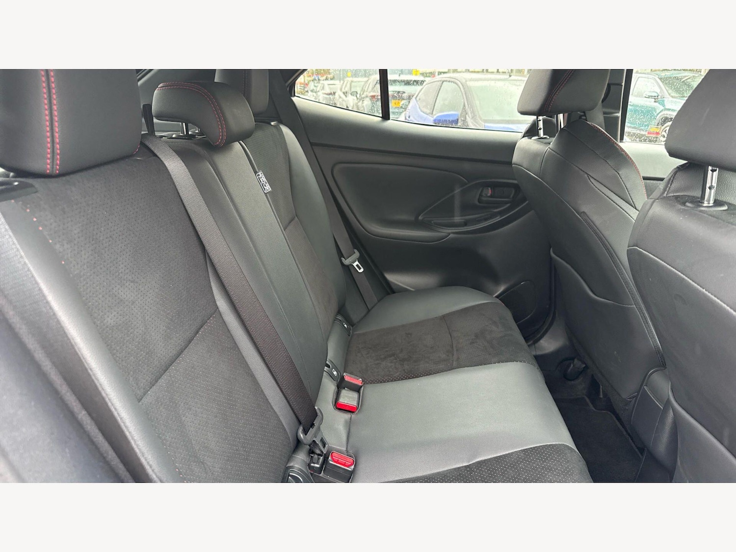 Used Toyota Yaris Cross 2023 for sale - 78063048: Photo 14