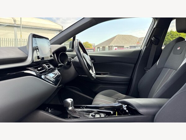 Used Toyota C-HR 2021 for sale - 75677604: Photo 12