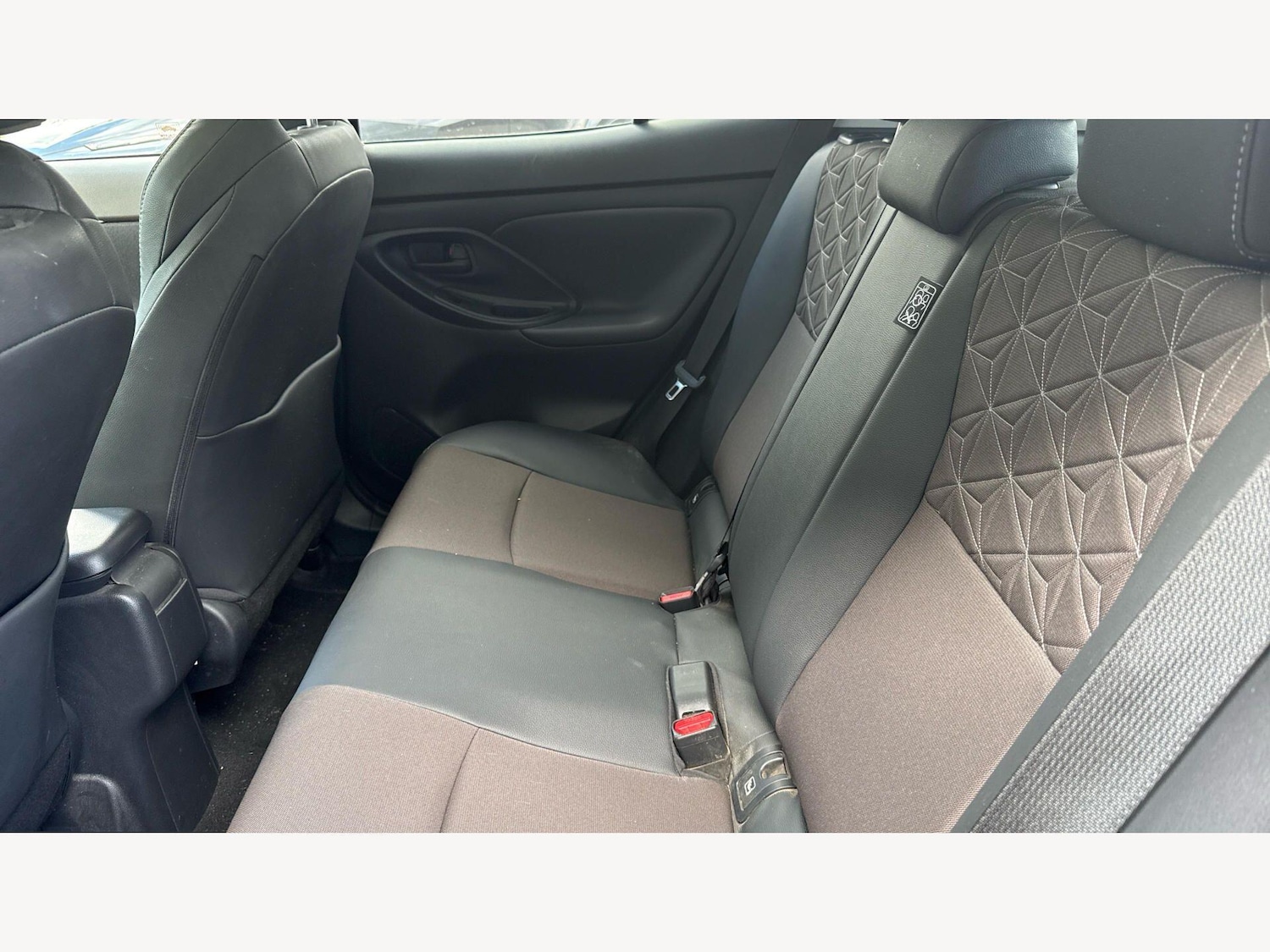 Used Toyota Yaris Cross for sale - 78116270: Photo 15