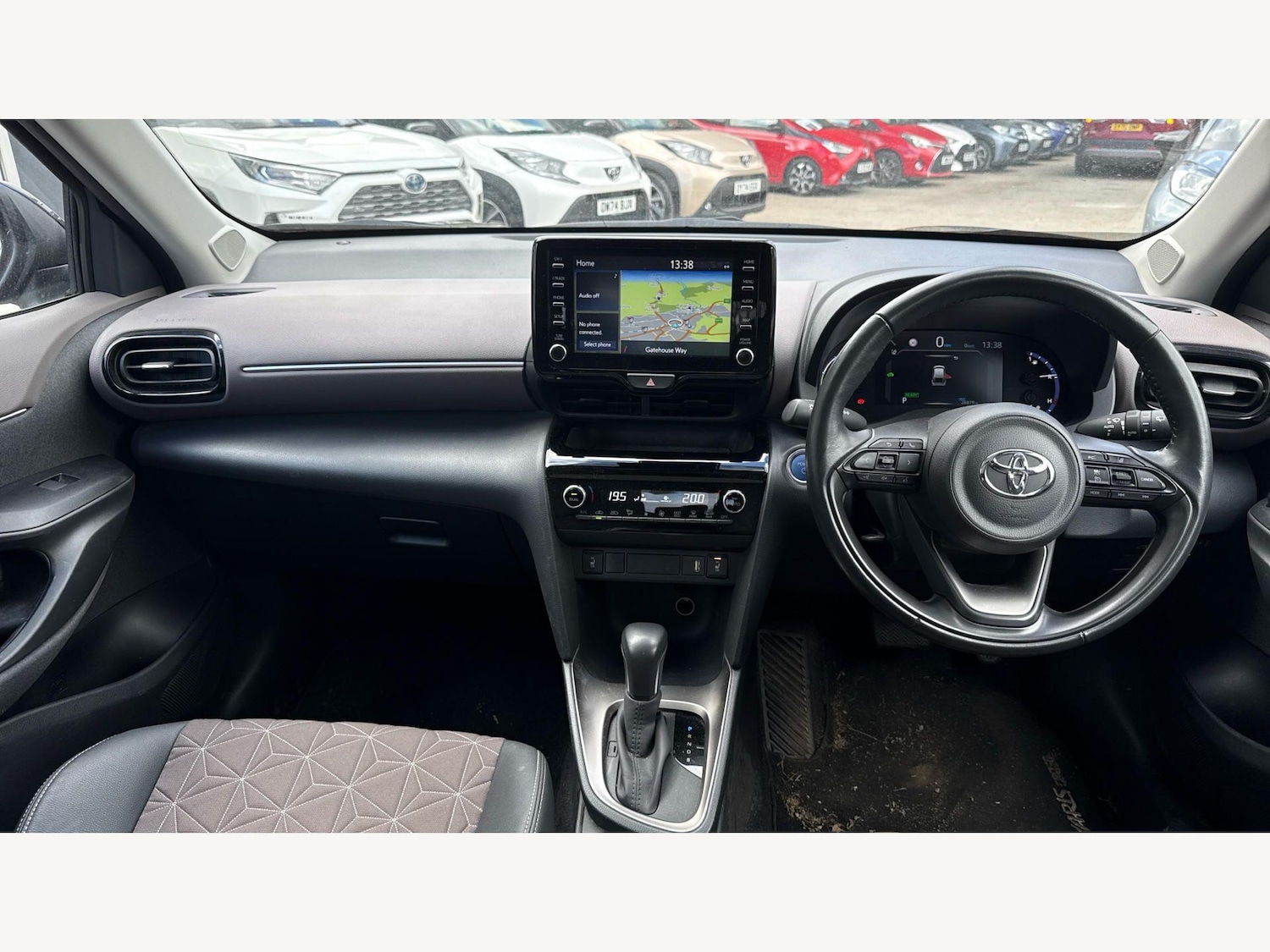 Used Toyota Yaris Cross for sale - 78116270: Photo 7