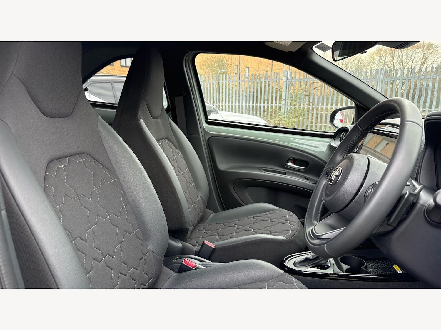 Used Toyota Aygo X 2024 for sale - 77737337: Photo 13