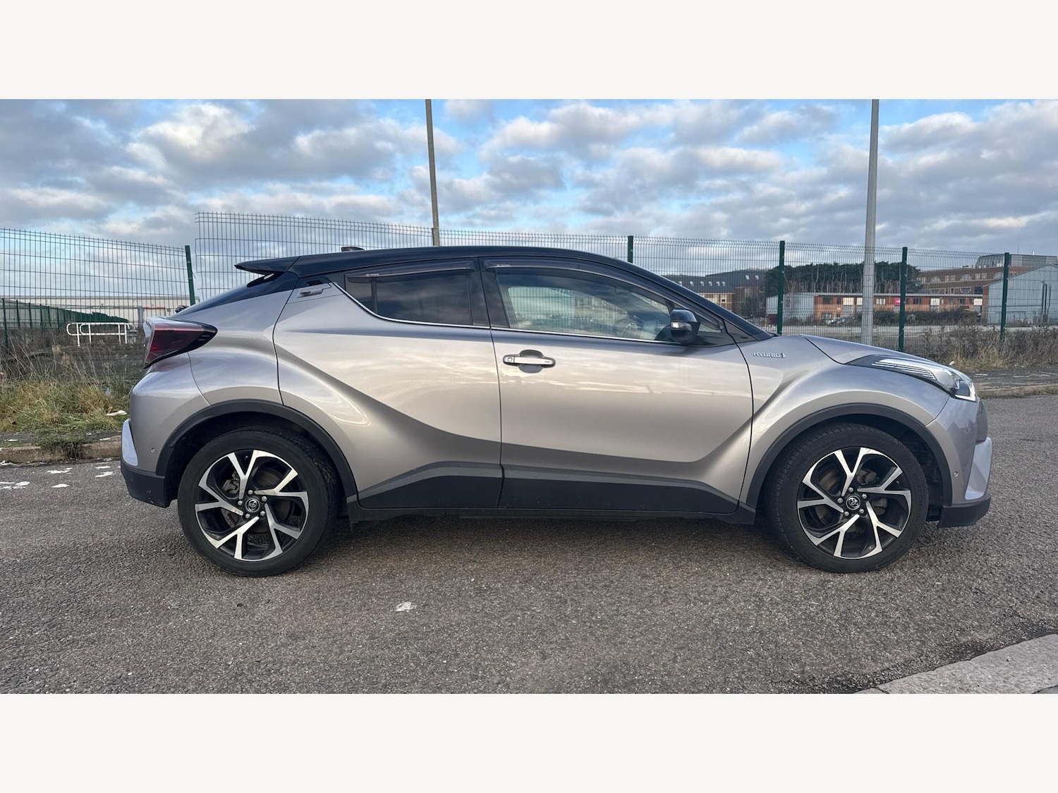 Used Toyota C-HR 2018 for sale - 77060368: Photo 18