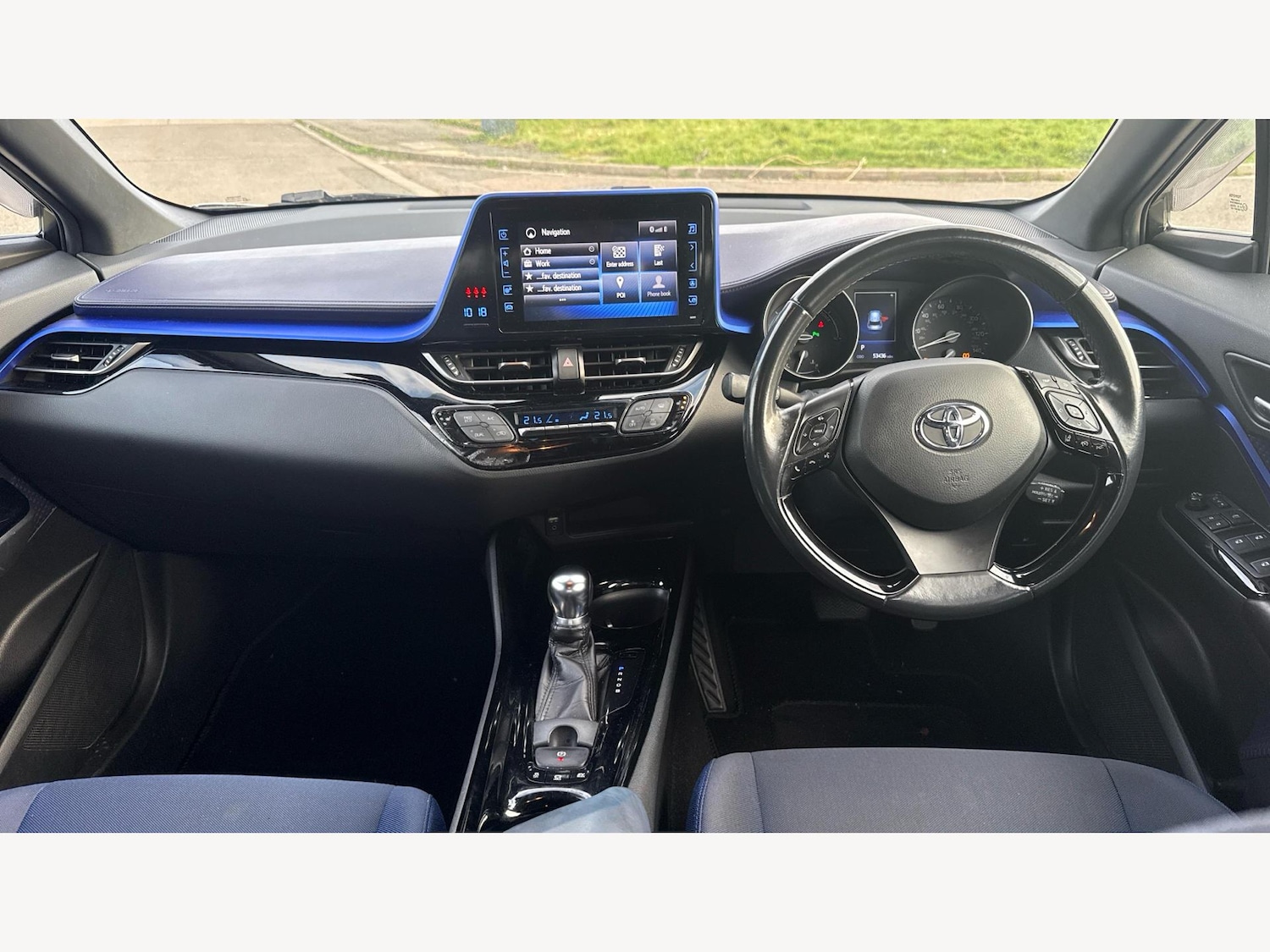 Used Toyota C-HR 2018 for sale - 77060368: Photo 7