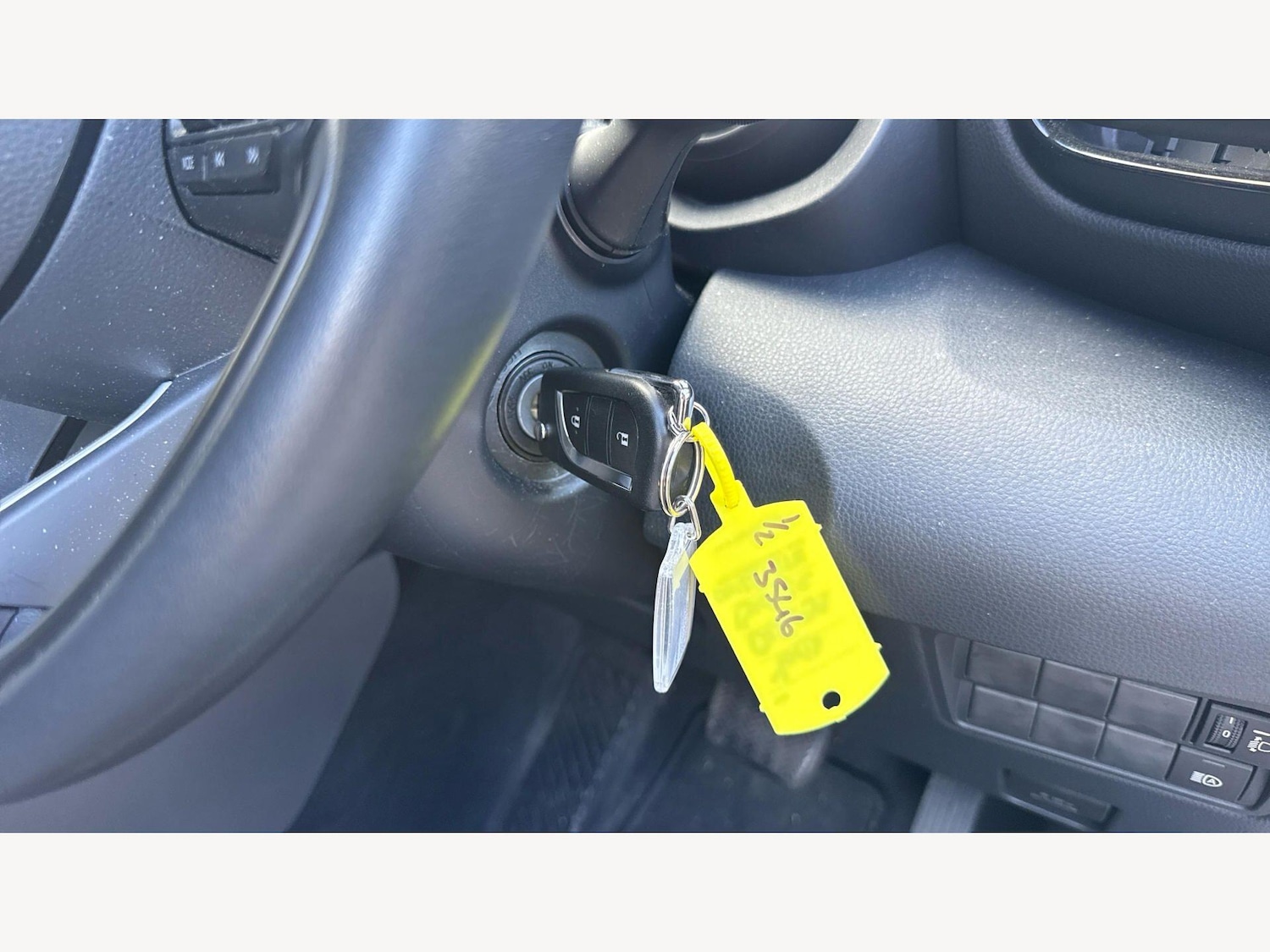 Used Toyota Yaris for sale - 78220264: Photo 18