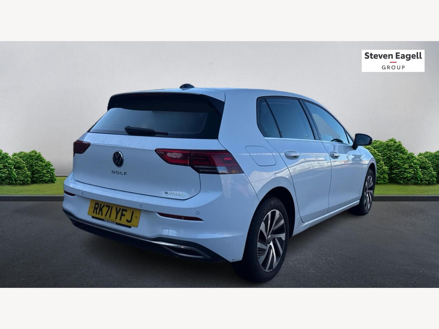 Used Volkswagen Golf 2021 for sale - 76865931: Photo 2