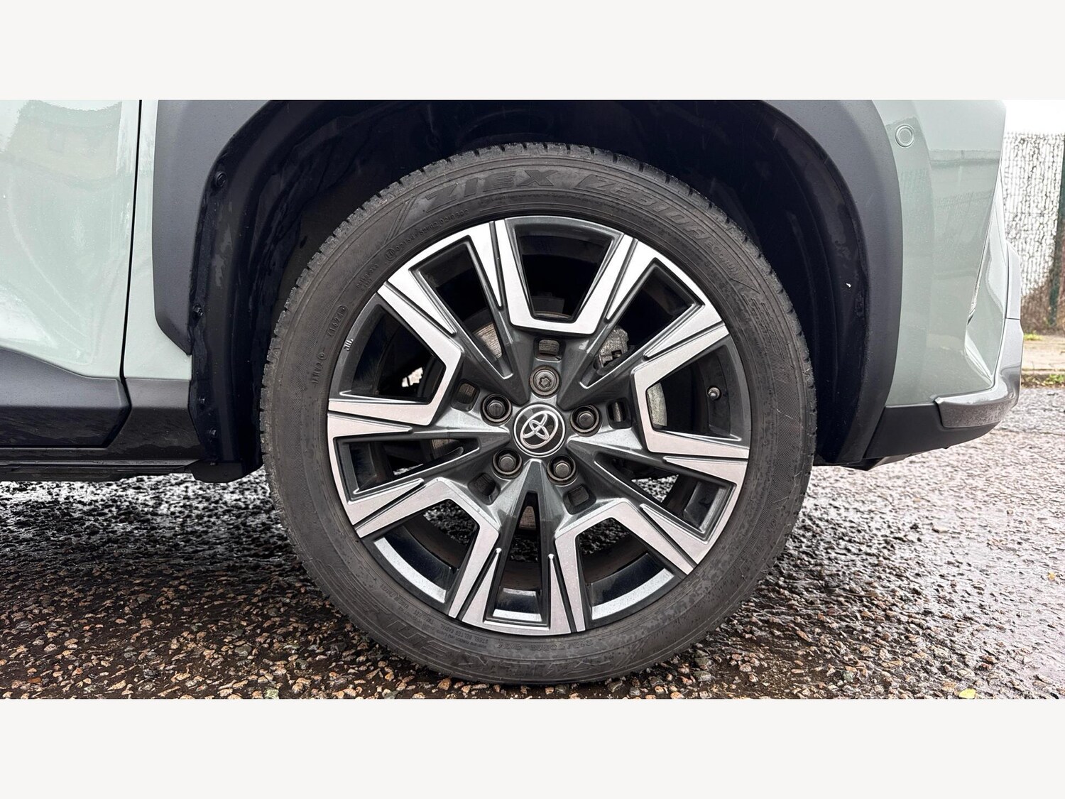 Used Toyota Yaris Cross 2024 for sale - 77469334: Photo 20