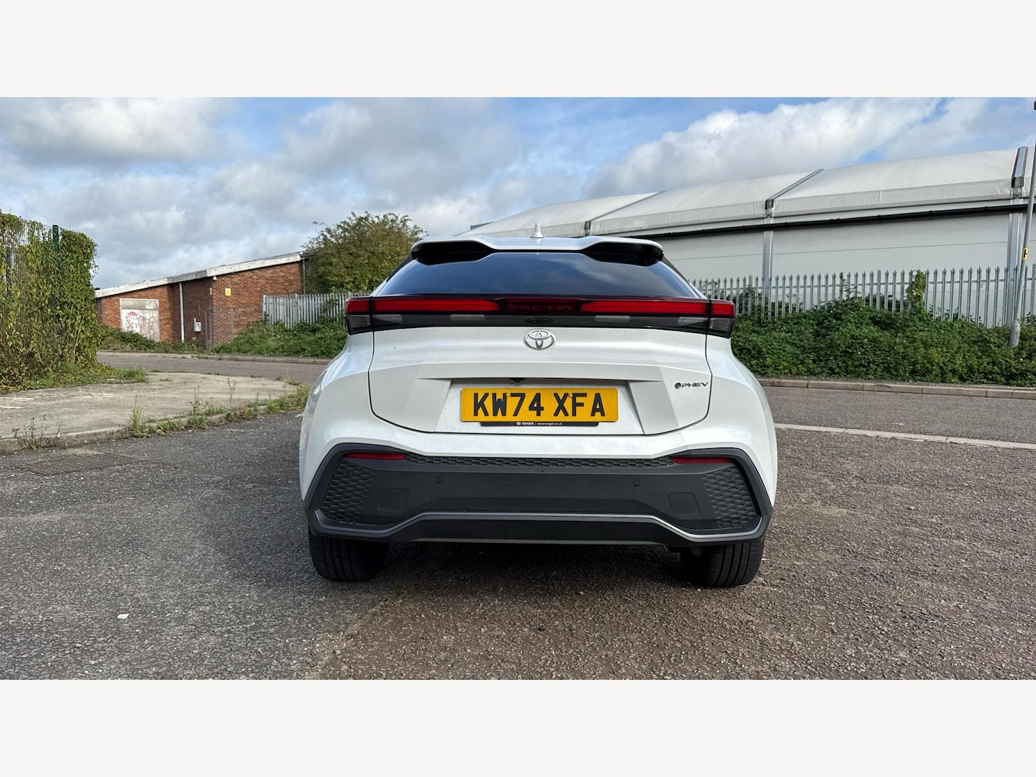 Used Toyota C-HR 2024 for sale - 76020983: Photo 21