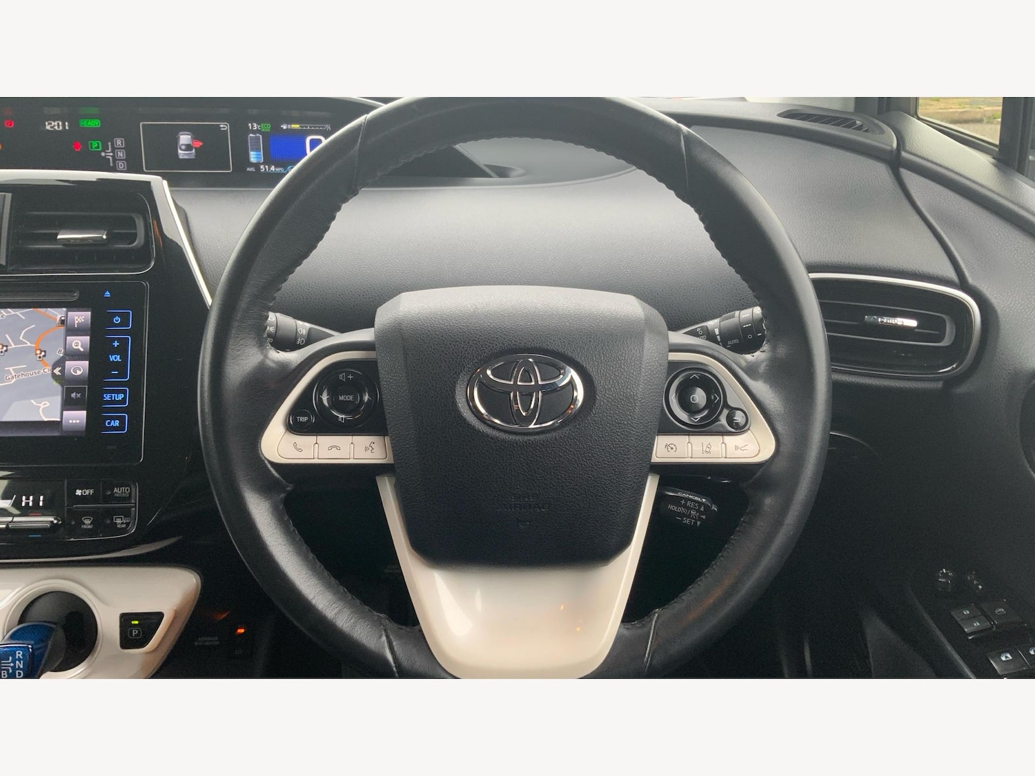 Used Toyota Prius 2017 for sale - 76592391: Photo 10