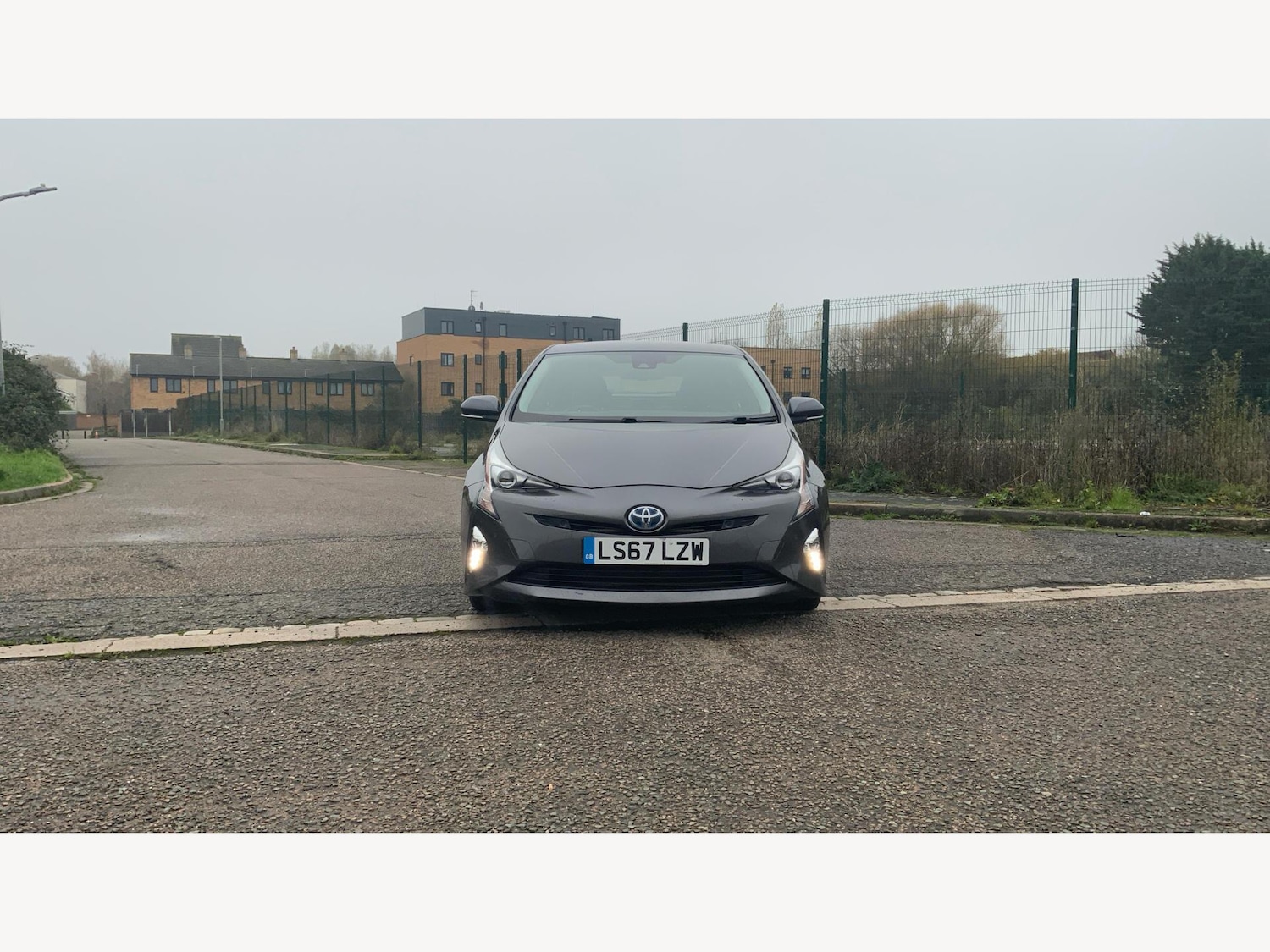 Used Toyota Prius 2017 for sale - 76592391: Photo 17