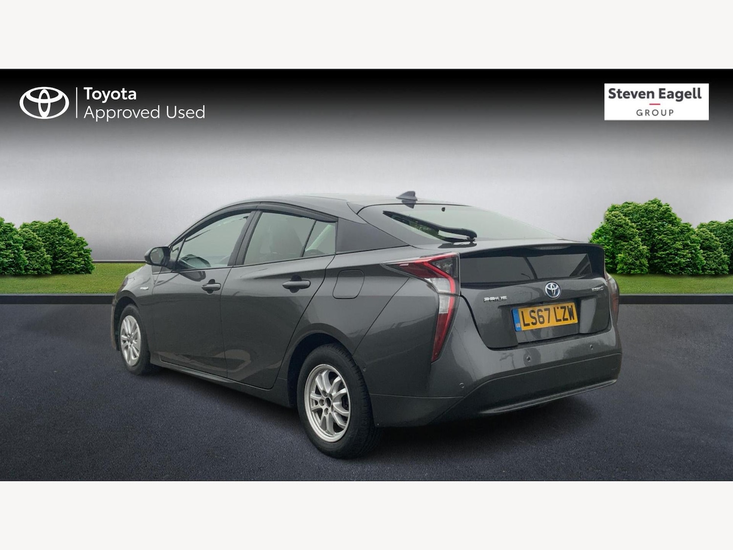 Used Toyota Prius 2017 for sale - 76592391: Photo 6