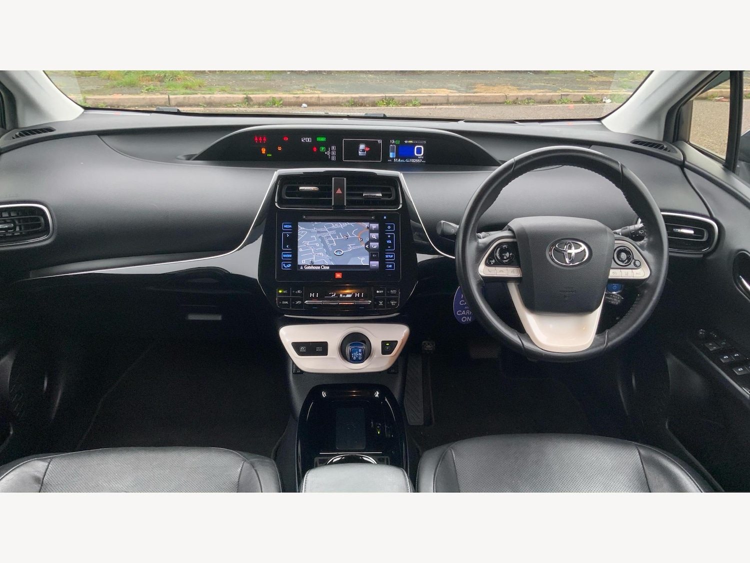 Used Toyota Prius 2017 for sale - 76592391: Photo 7