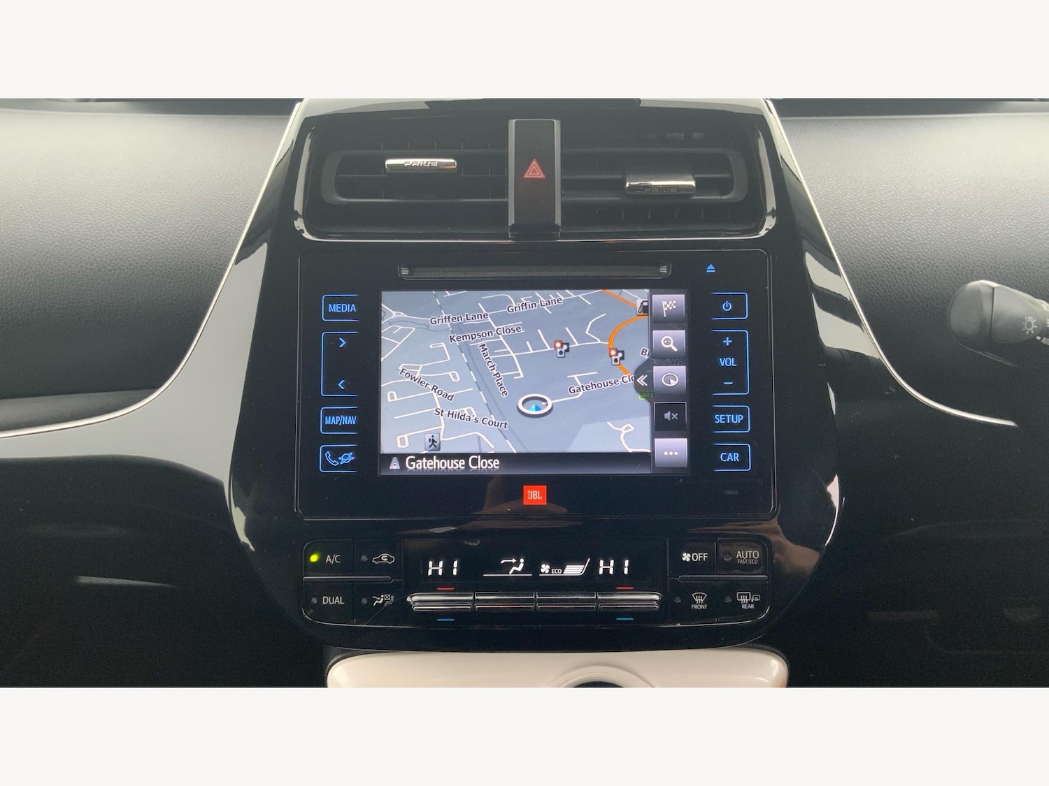 Used Toyota Prius 2017 for sale - 76592391: Photo 9