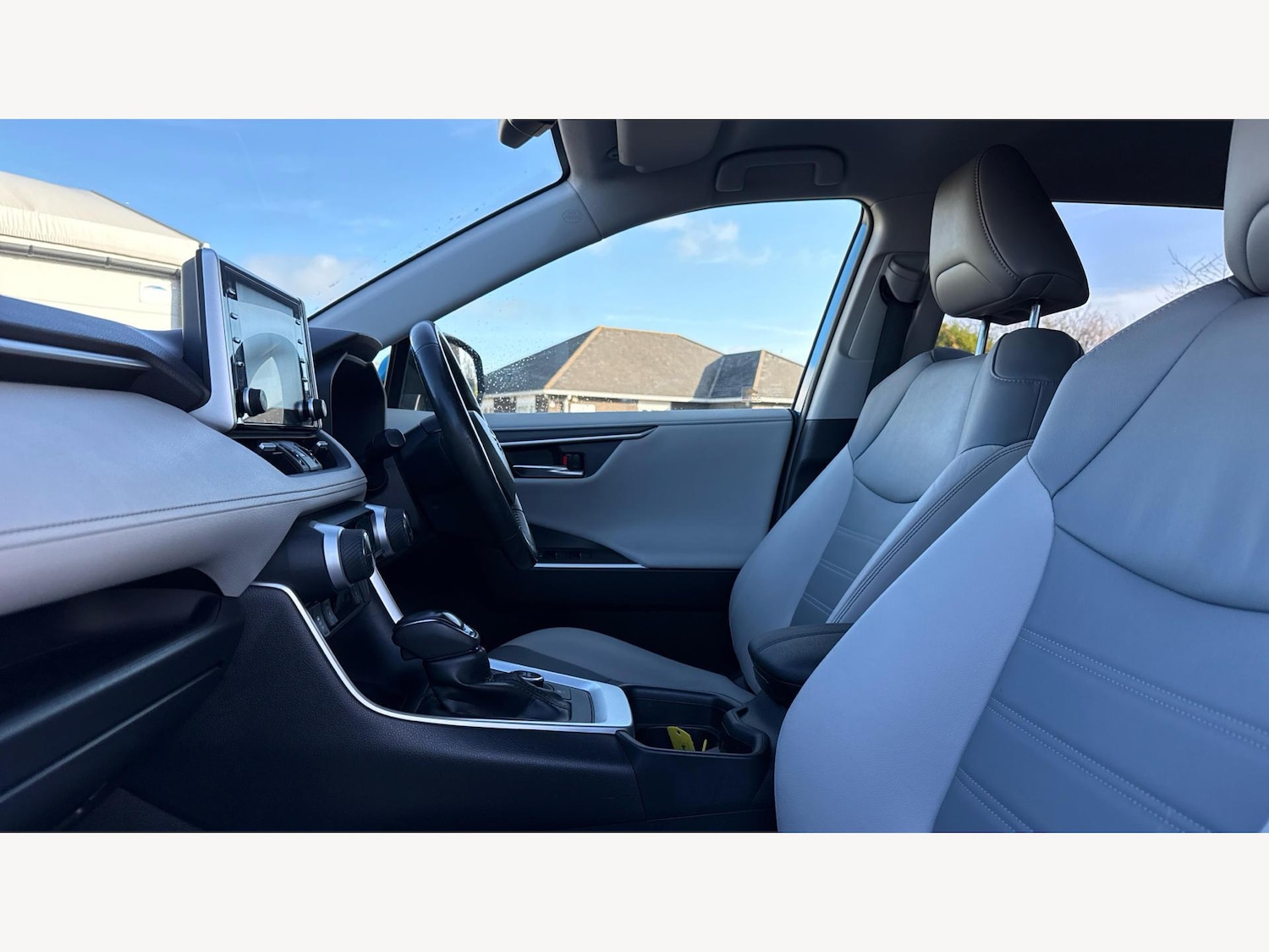 Used Toyota RAV4 2019 for sale - 76597293: Photo 12