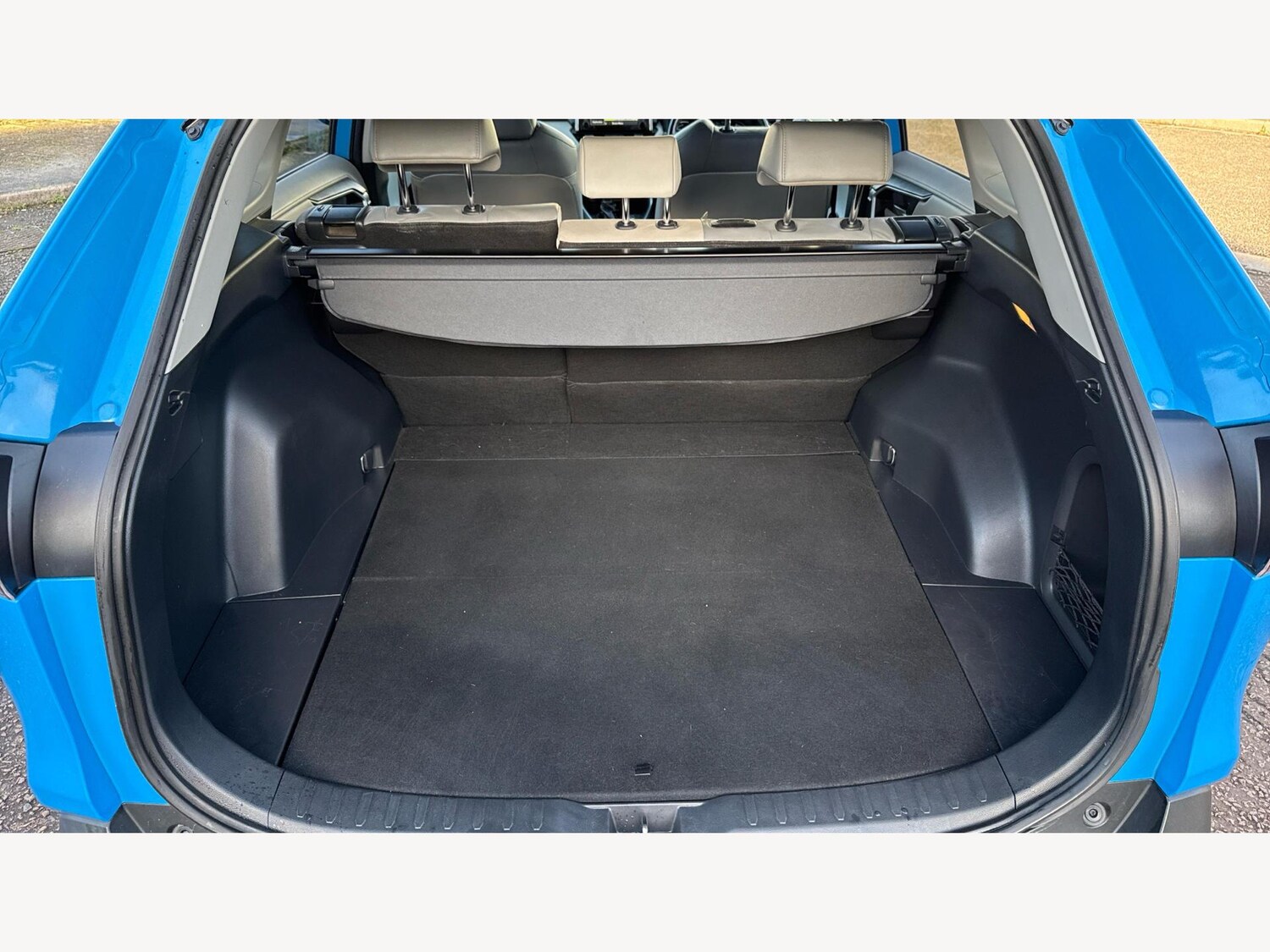 Used Toyota RAV4 2019 for sale - 76597293: Photo 16