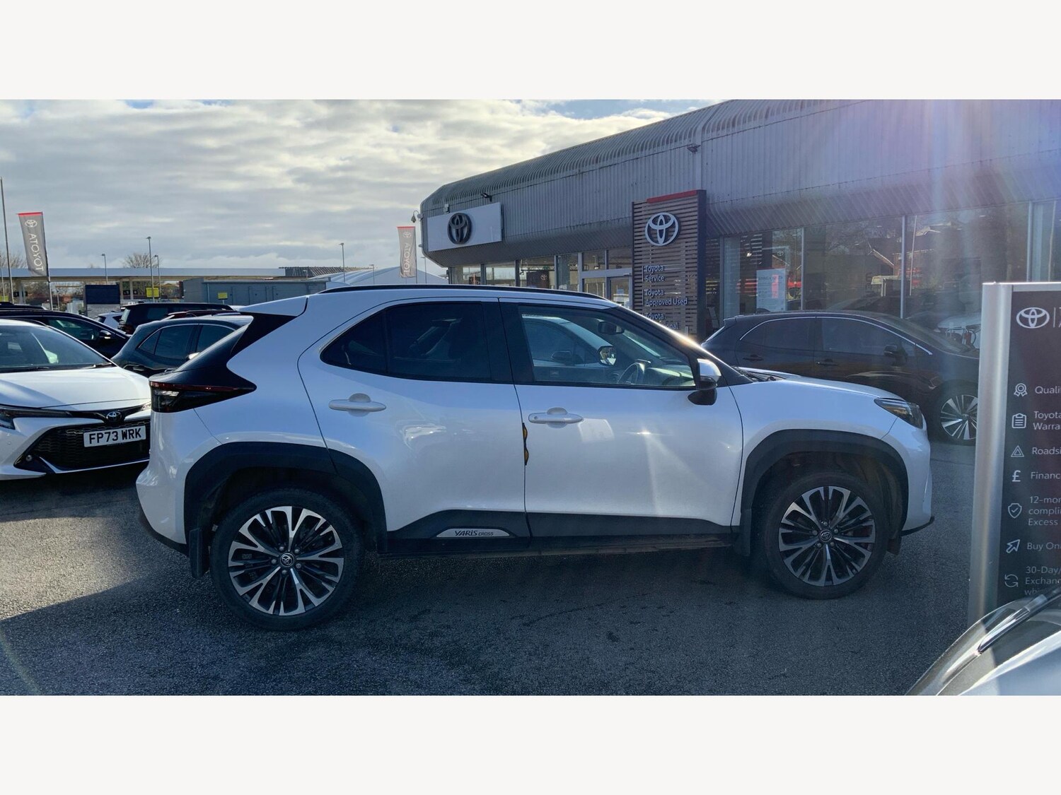 Used Toyota Yaris Cross 2023 for sale - 76701094: Photo 18