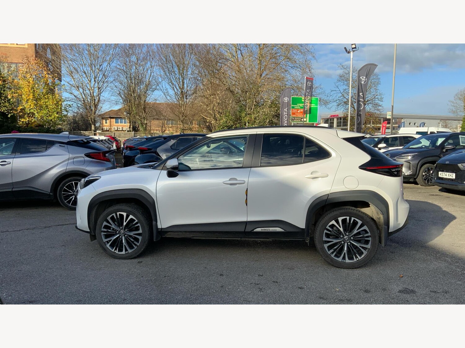 Used Toyota Yaris Cross 2023 for sale - 76701094: Photo 19