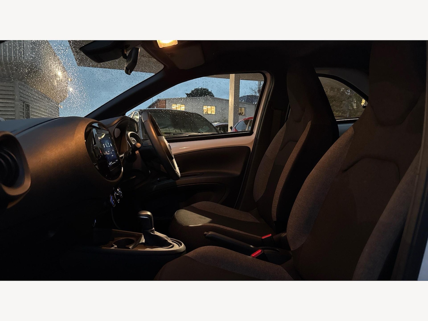 Used Toyota Aygo X 2024 for sale - 76965649: Photo 12