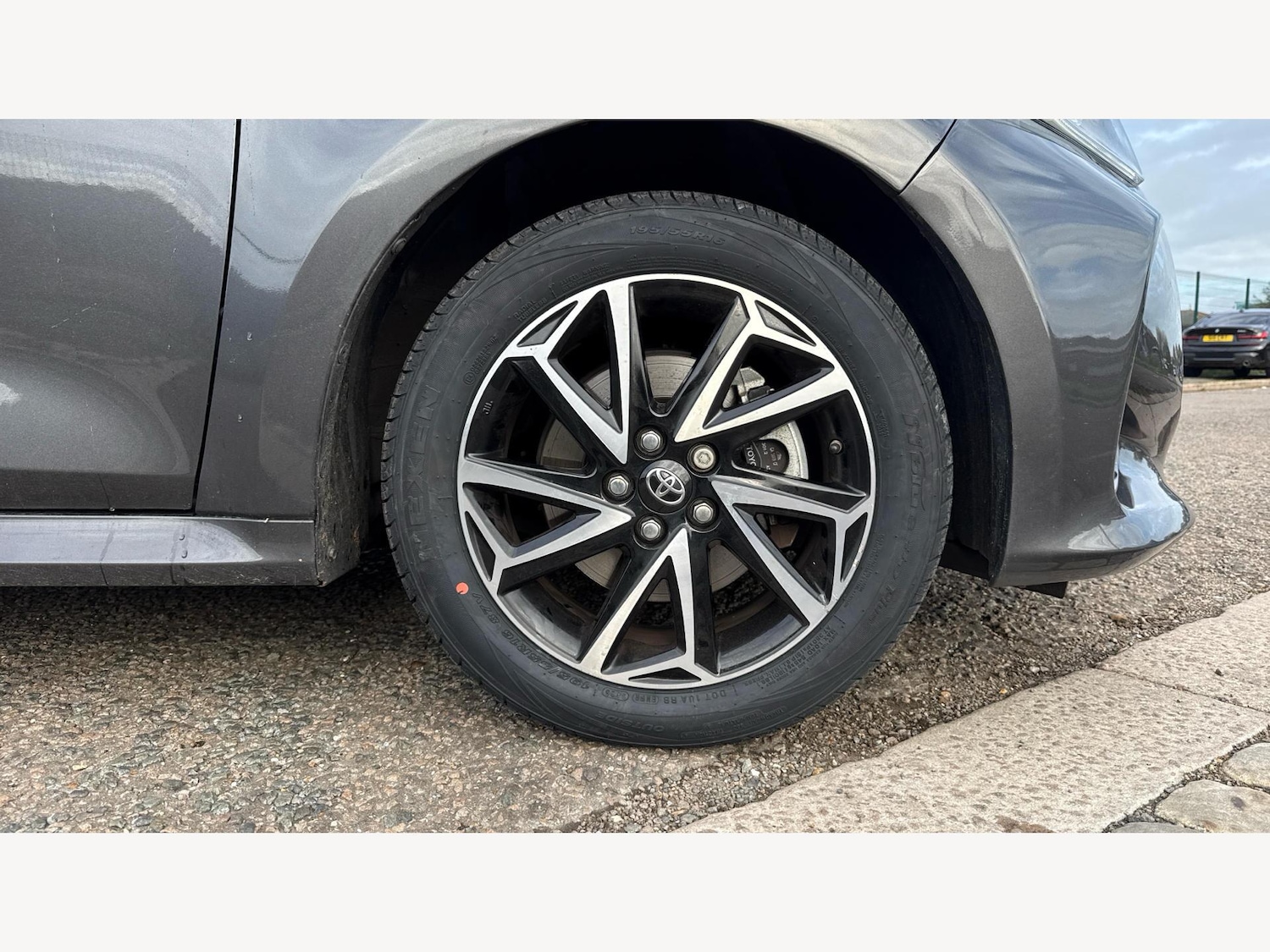 Used Toyota Yaris 2023 for sale - 76371123: Photo 20