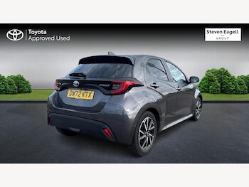 Used Toyota Yaris 2023 for sale - 76371123: Photo