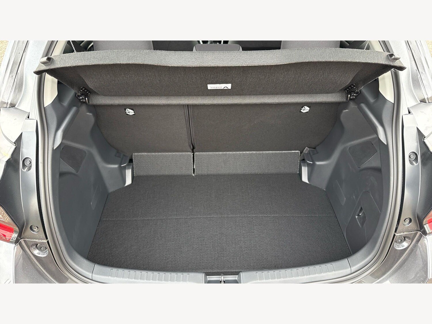 Used Toyota Yaris for sale - 77924999: Photo 16