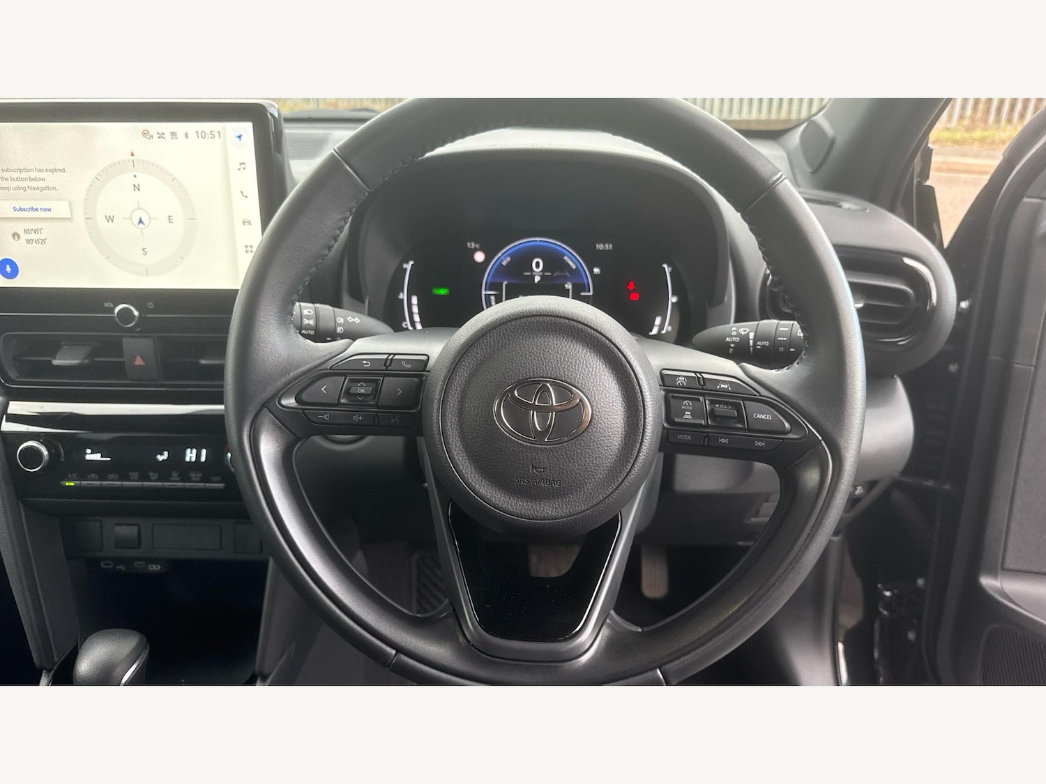 Used Toyota Yaris Cross 2025 for sale - 77021199: Photo 10