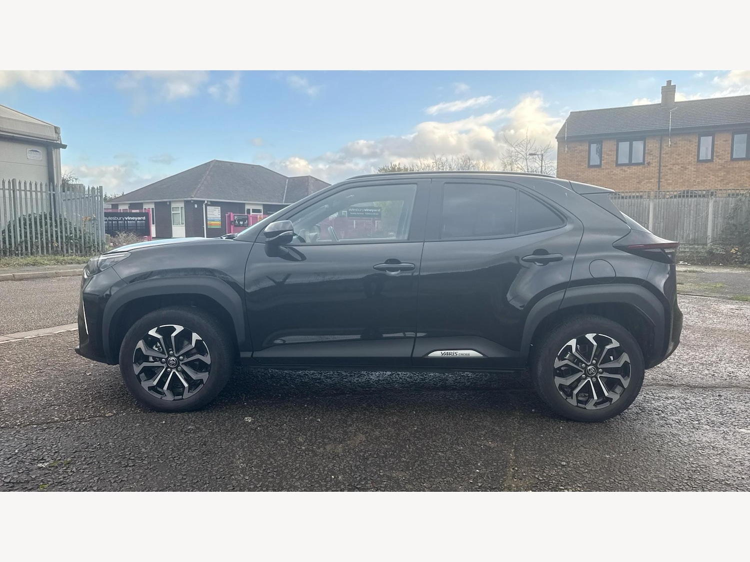 Used Toyota Yaris Cross 2025 for sale - 77021199: Photo 19