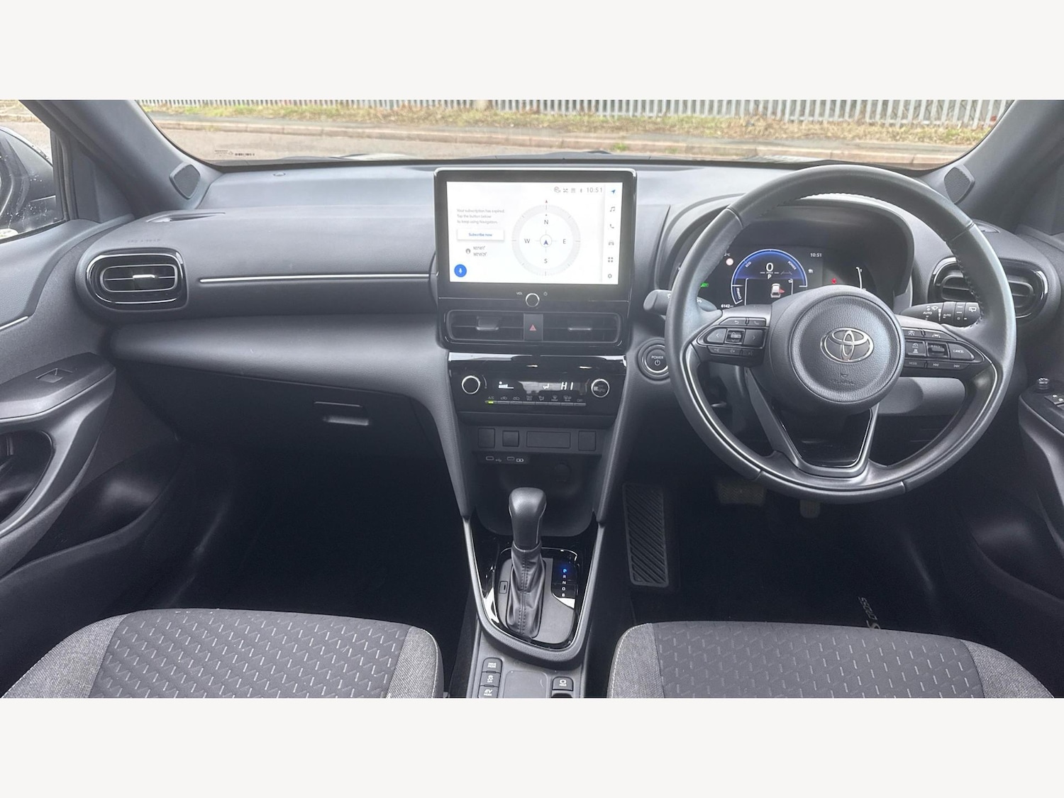 Used Toyota Yaris Cross 2025 for sale - 77021199: Photo 7