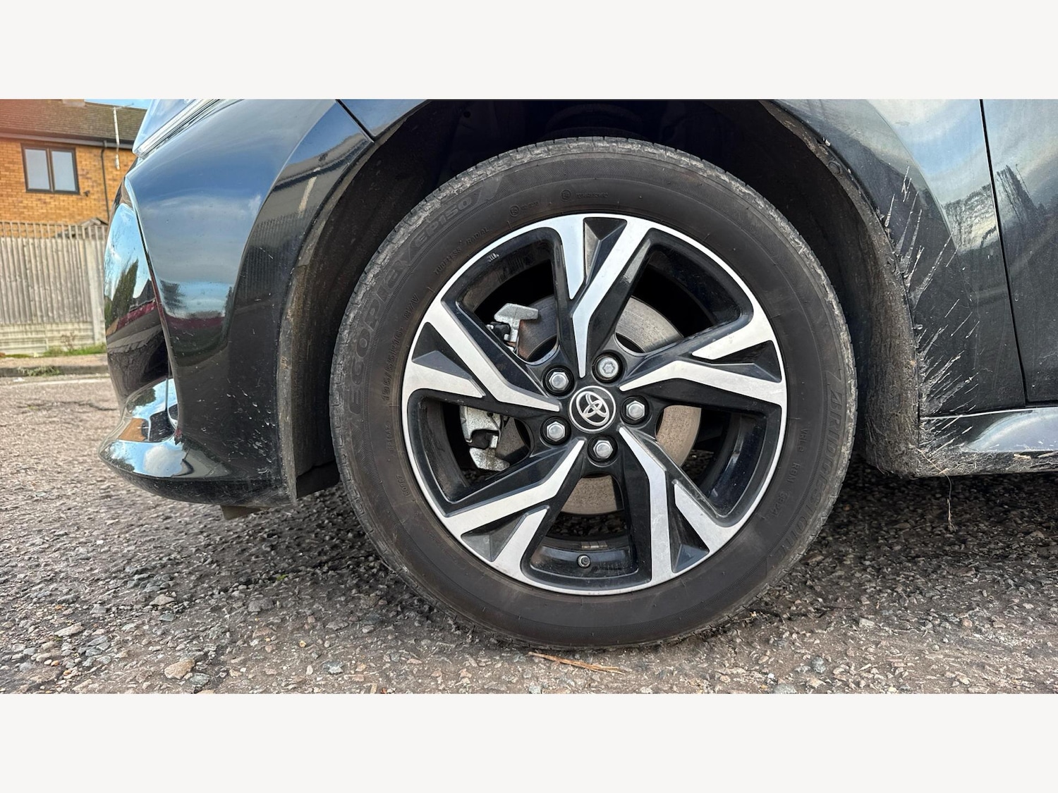 Used Toyota Yaris 2024 for sale - 76742456: Photo 20