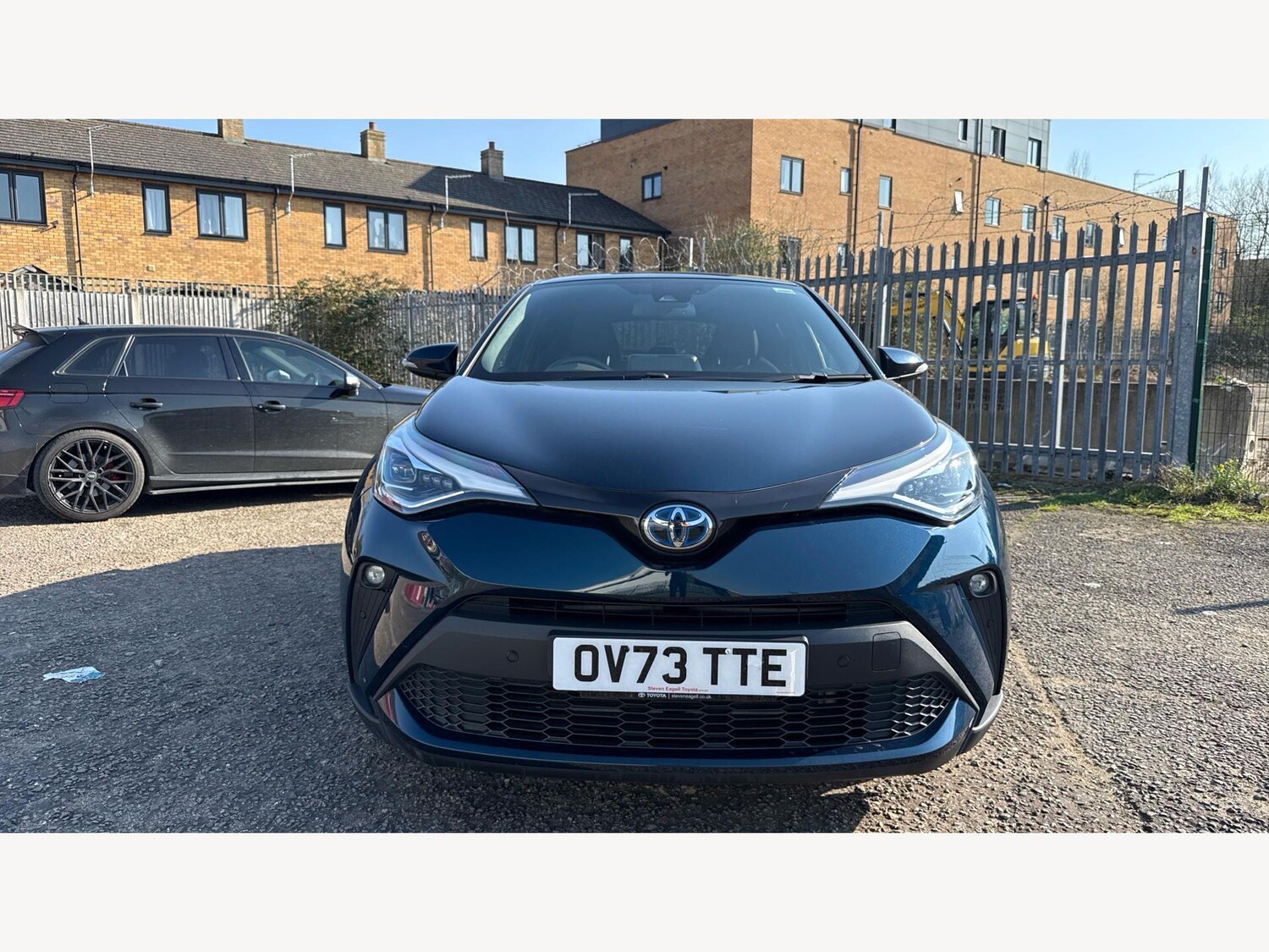 Used Toyota C-HR 2023 for sale - 77993258: Photo 17