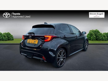Used Toyota Yaris 2022 for sale - 76964905: Photo