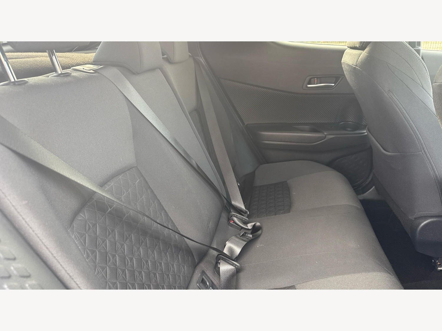 Used Toyota C-HR for sale - 77853630: Photo 14