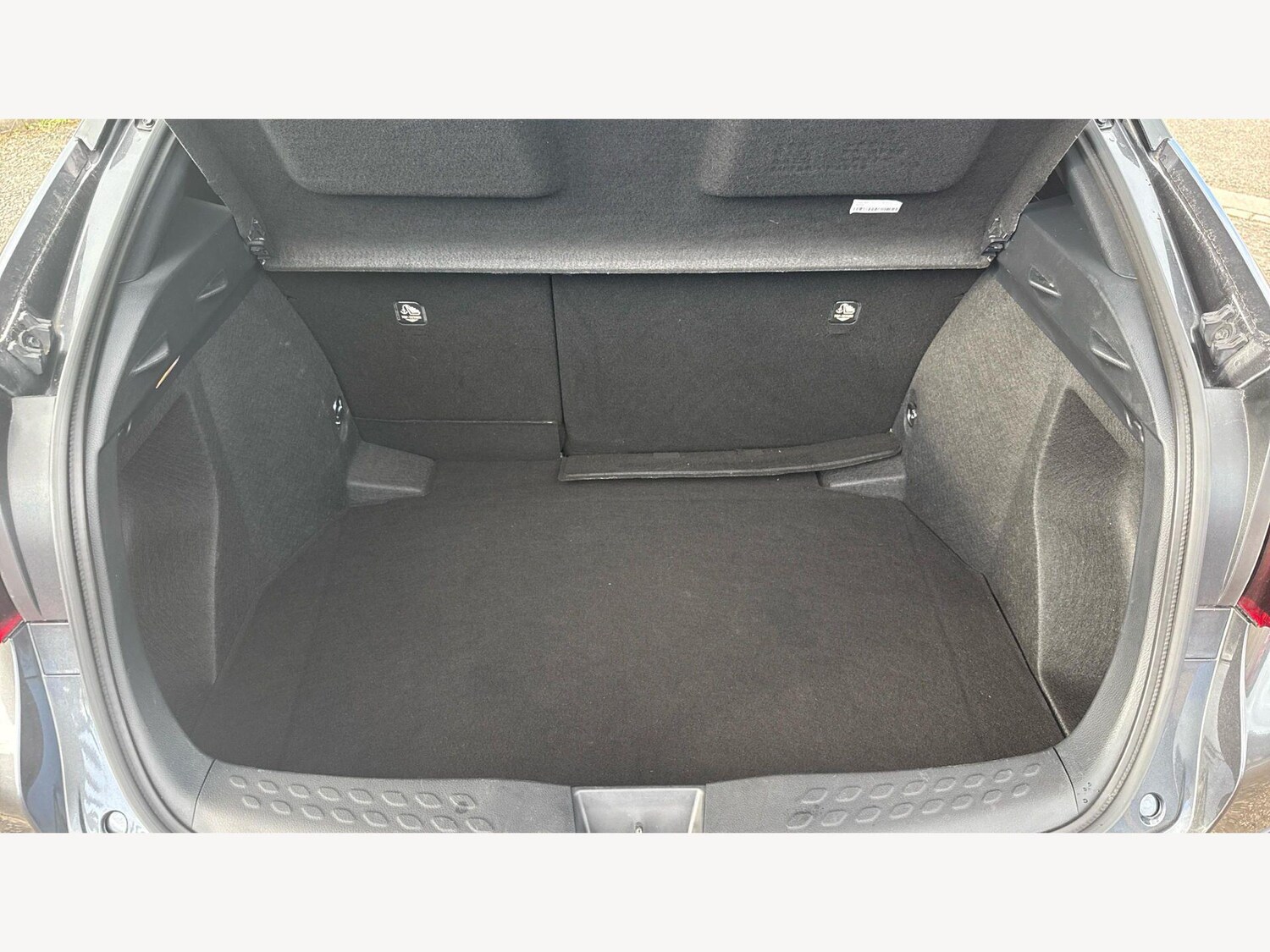 Used Toyota C-HR for sale - 77853630: Photo 16