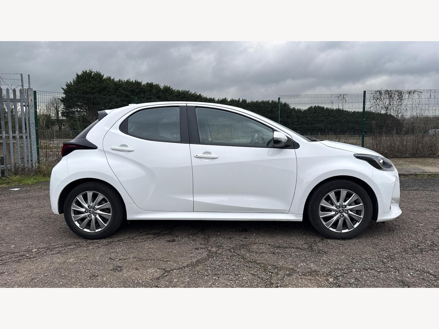 Used Toyota Yaris 2023 for sale - 77424869: Photo 18