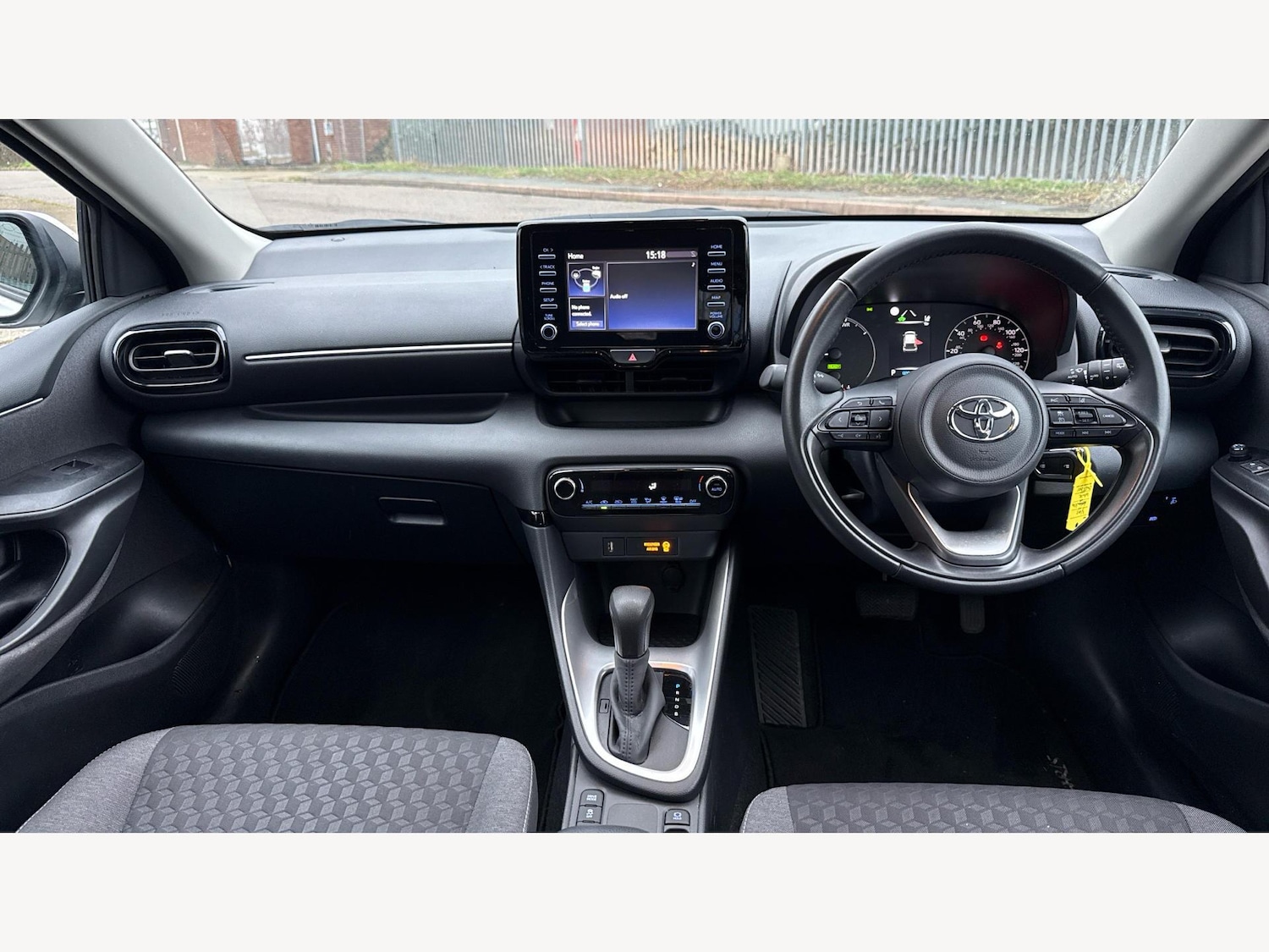 Used Toyota Yaris 2023 for sale - 77424869: Photo 7