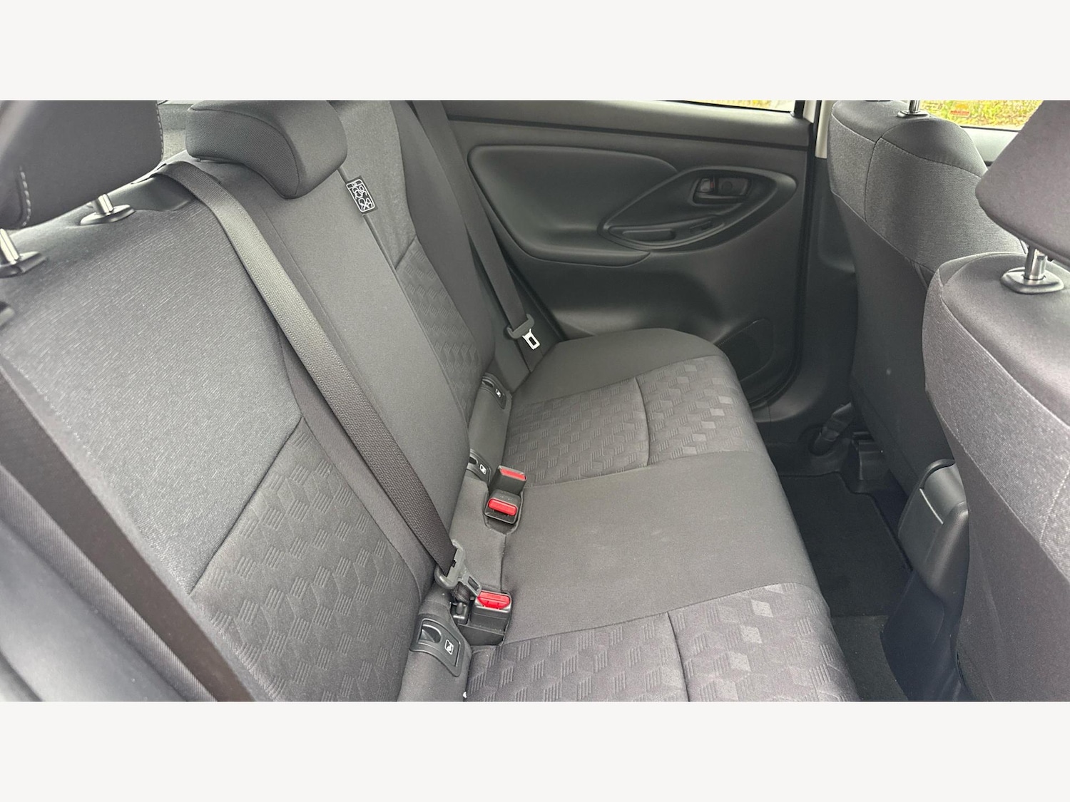 Used Toyota Yaris 2025 for sale - 76337450: Photo 14