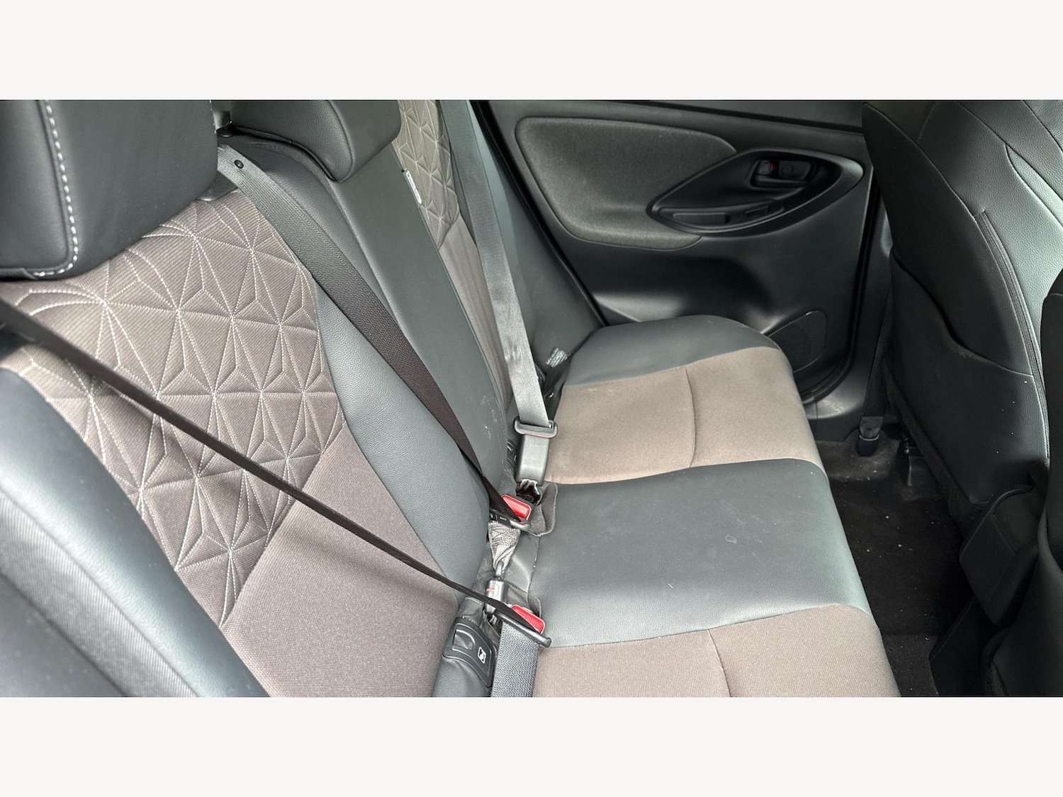 Used Toyota Yaris Cross 2021 for sale - 76174938: Photo 14