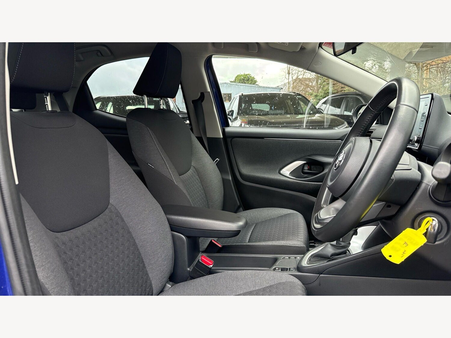 Used Toyota Yaris for sale - 77723127: Photo 13