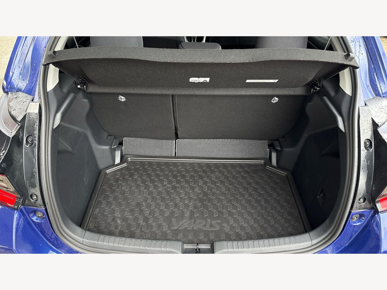 Used Toyota Yaris for sale - 77723127: Photo 16