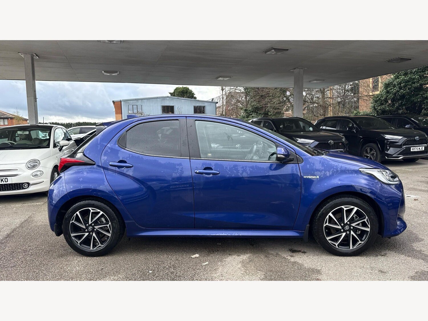Used Toyota Yaris for sale - 77723127: Photo 18
