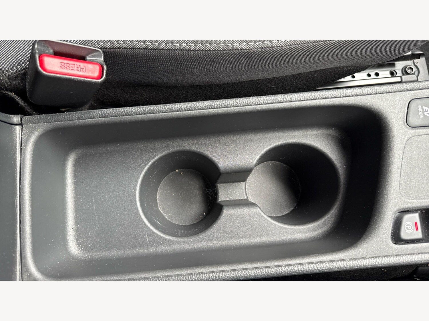 Used Toyota Yaris for sale - 77723127: Photo 22