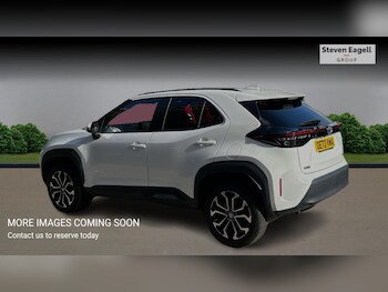 Used Toyota Yaris Cross 2022 for sale - 76109867: Photo 2