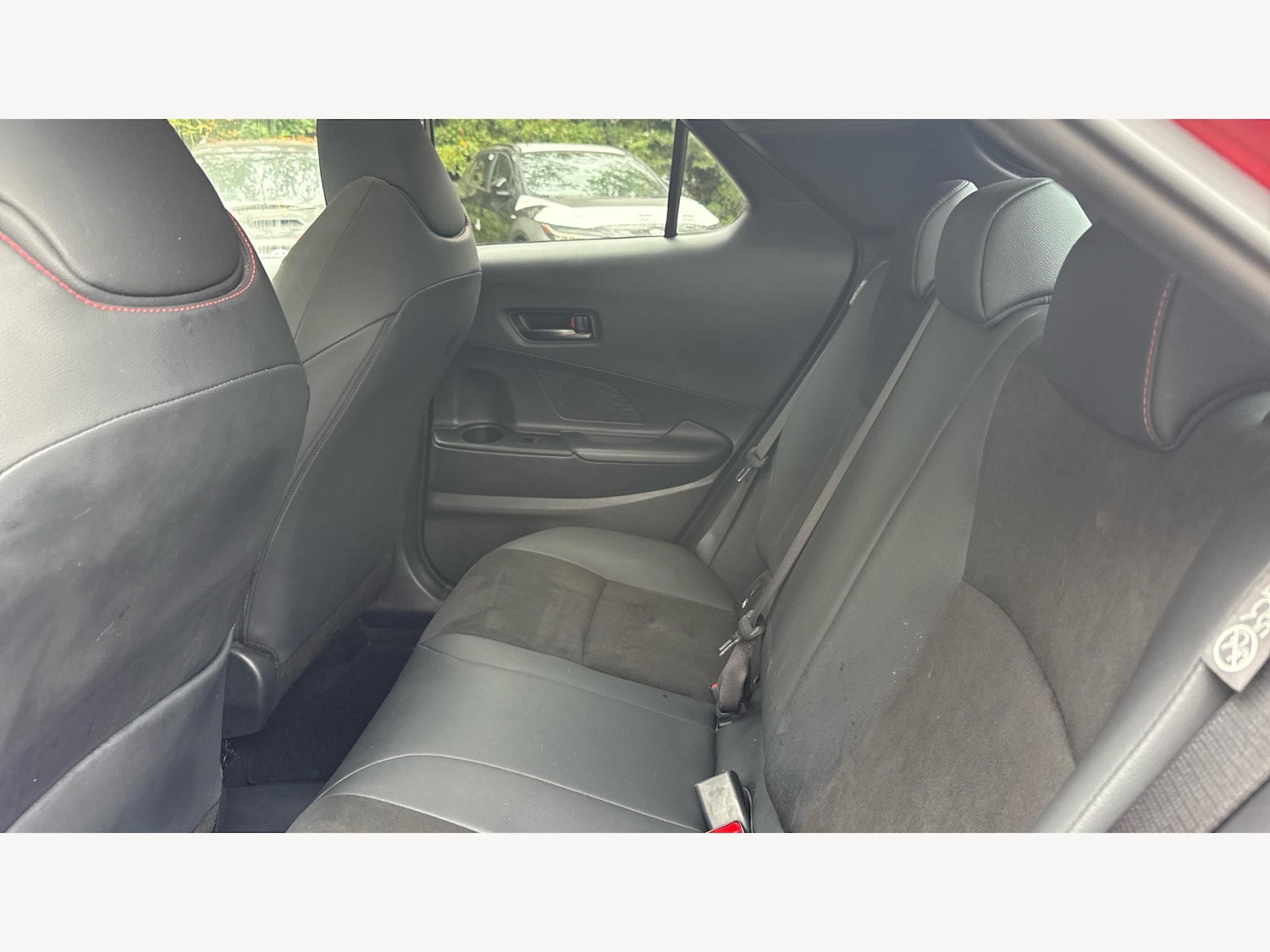 Used Toyota C-HR 2024 for sale - 76866522: Photo 15